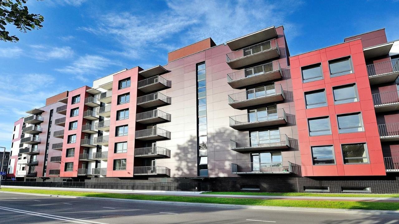 Butas Modern